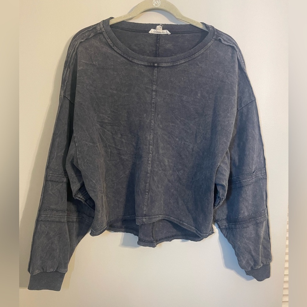 Oil & Hali Women's Gray Casual Top